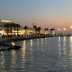 Holiday home Les 4 Soeurs A - Paros Aspro Chorio