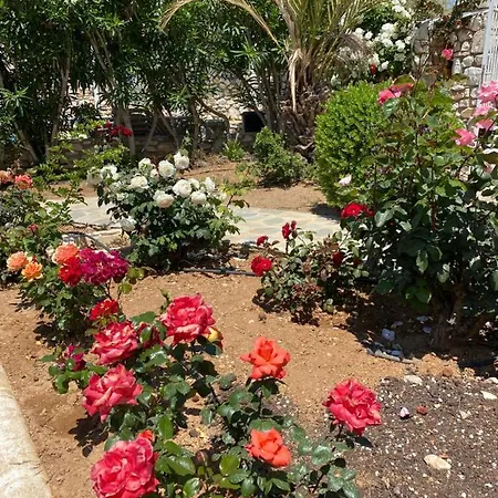 Tatil Evi Les 4 Soeurs A - Paros